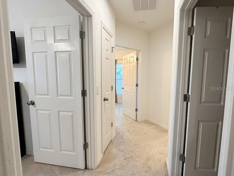 643 Samuel Pl — Photo 14