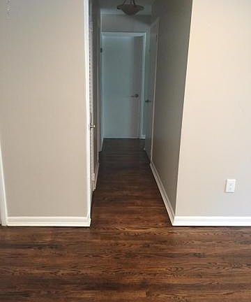 5th image of 426 N Lake Dr #2002