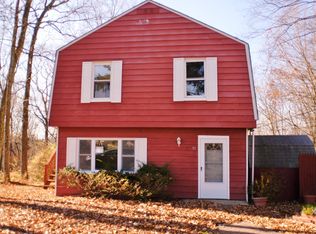 91 Livingston Rd, Carmel, NY 10512