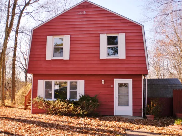 91 Livingston Rd, Carmel, NY 10512