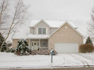 212 Kildare St, Granville, OH 43023