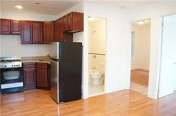 Rented by Platinum Properties | media 4