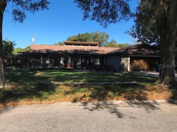 1665 King Arthur Cir, Maitland, FL 32751