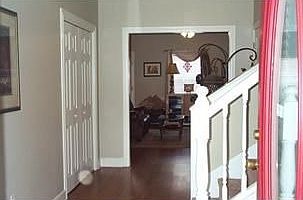 3rd image of 894 W Melmar Dr
