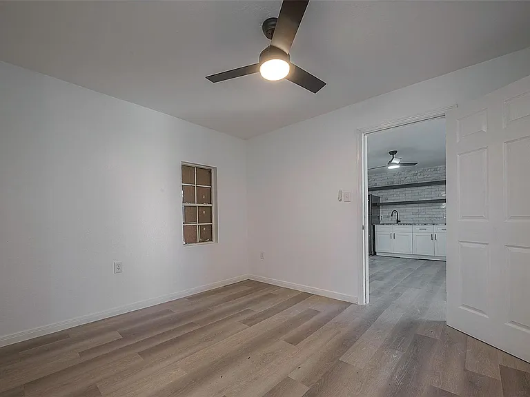 3320 Hays St #B — Photo 8