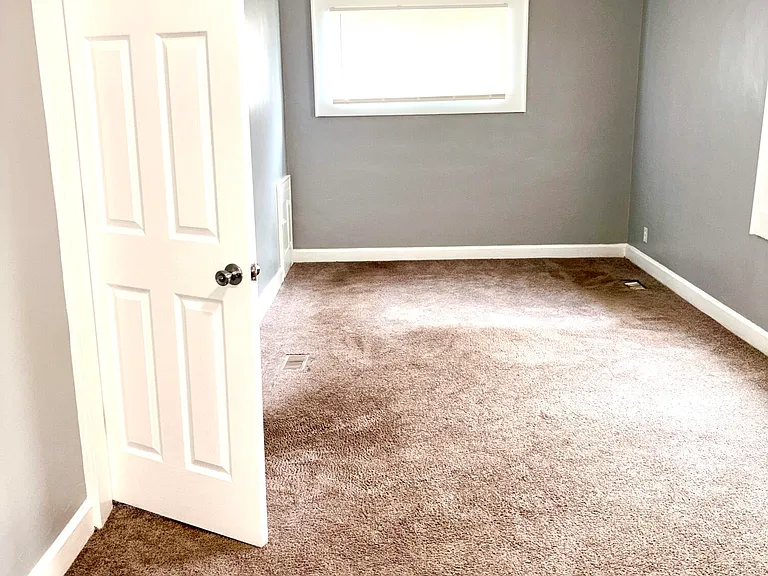 5791 Somerset Ave — Photo 7