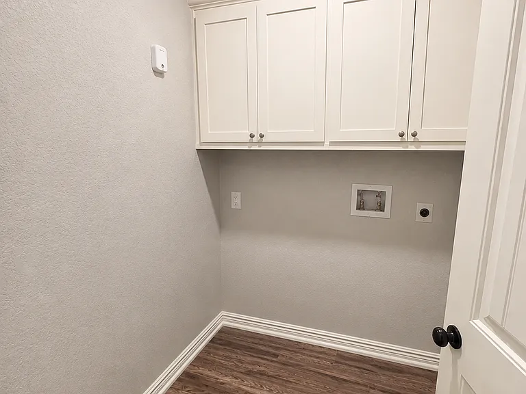 1227 San Salvador Dr — Photo 9