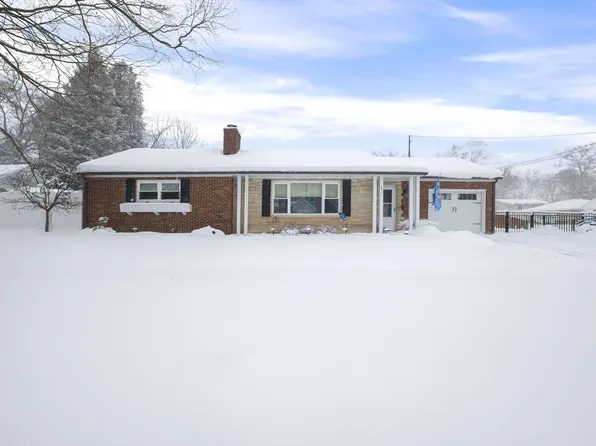 1451 Cedar St, Niles, MI 49120