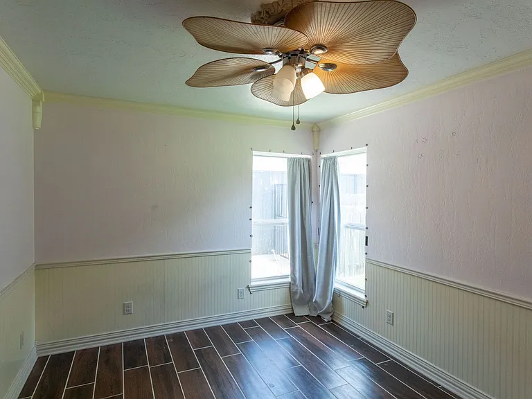 1803 Midwestern Pkwy — Photo 18