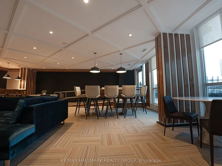 192 Bronson Ave #604 — Photo 32