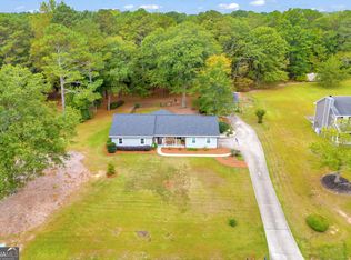 3413 Greystone Dr, Loganville, GA 30052