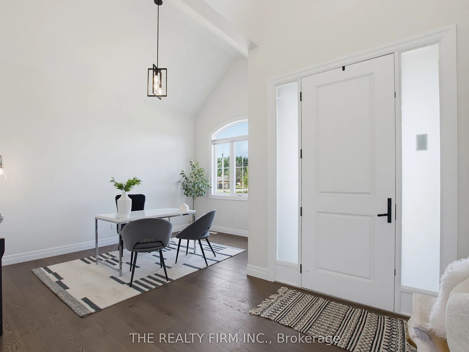 4 bed, $3,400 — Photo 3