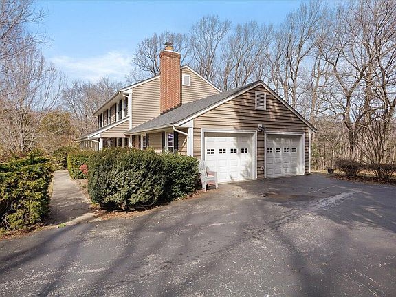 4th image of 6519 Poages Mill Dr