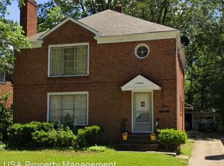 13838 Cedar Rd, University Heights, OH 44118