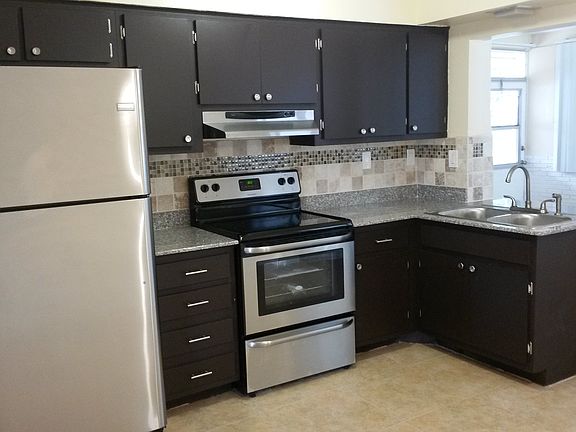 3rd image of 7502 NW 71st Ave