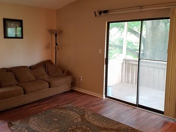 4th image of 1652 Cedarview Ct
