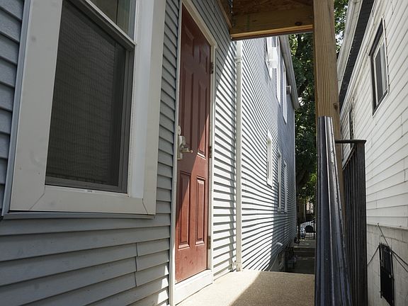 4th image of 3632 S Parnell Ave