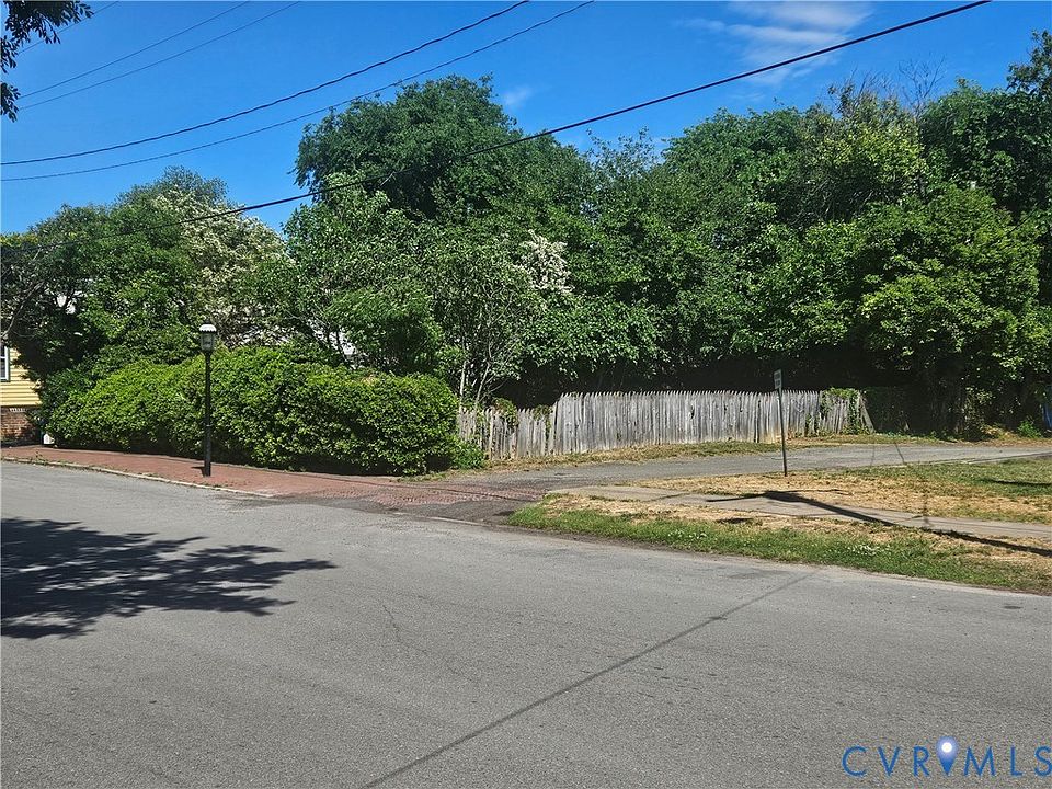 1st image of 215 N 29th St