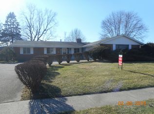 1180 Rona Parkway Dr, Fairborn, OH 45324