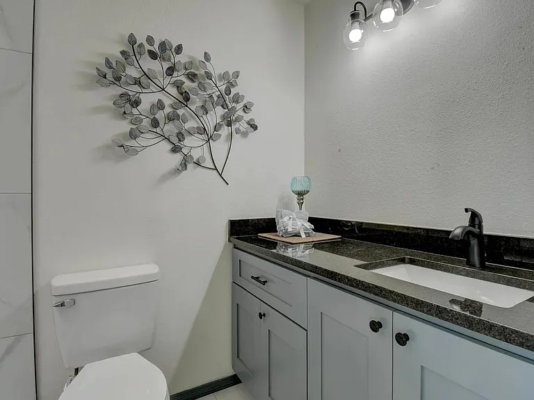 4157 Foxwood Trl SE — Photo 11