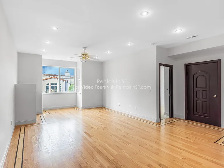 135 Sweeny St #A — Photo 2