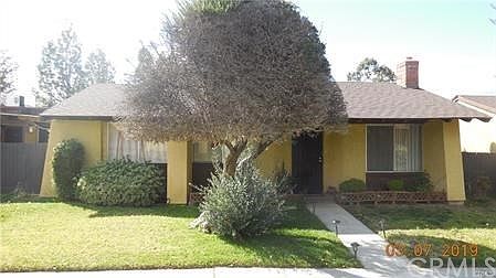1st image of 330 E Thornton Ave