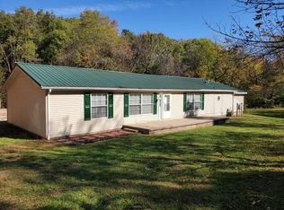 78 Mallow Rd, Frankfort, OH 45628