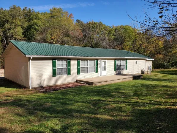 78 Mallow Rd, Frankfort, OH 45628