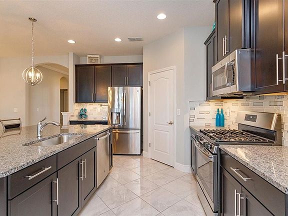 4th image of 1456 Chelsea Manor Cir