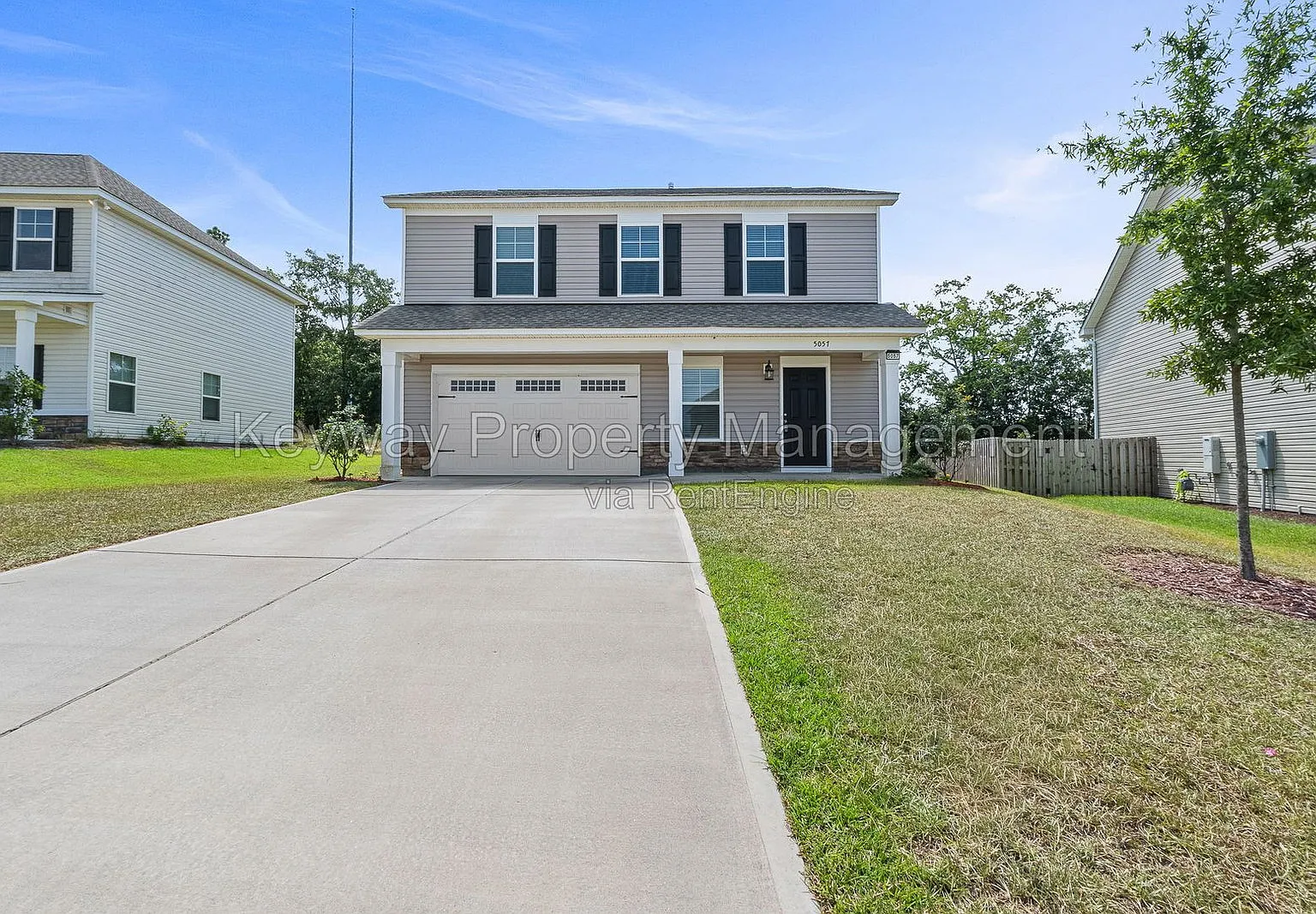 4 bed, 2.5 bath, 1665 sqft, $2,185 — Photo 1