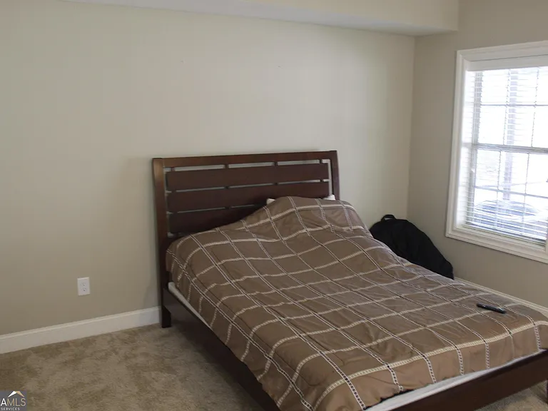 2559 Willow Field Xing SE — Photo 49