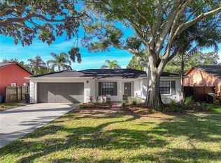 1453 Seaspray Ln, Dunedin, FL 34698