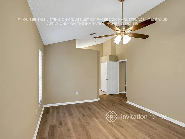 8042 Lansing Dr — Photo 16