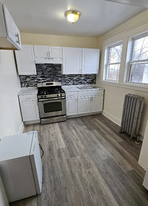 172 Winnikee Ave #2