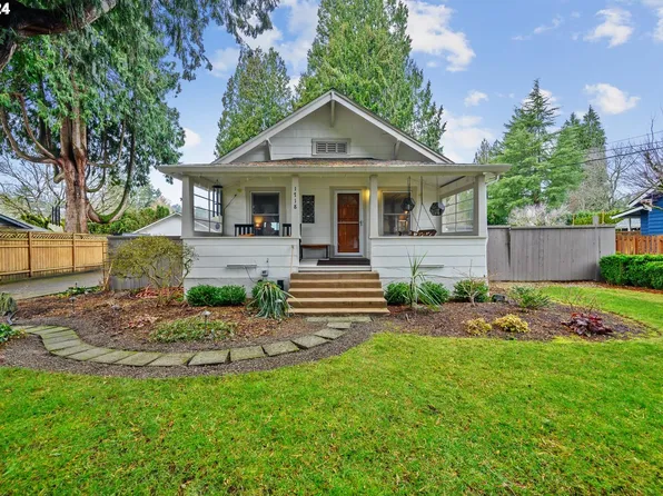 1718 16th St, West Linn, OR 97068