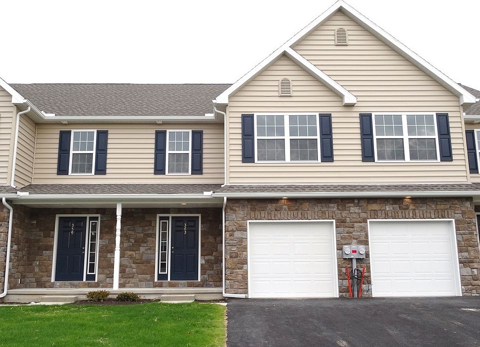 Front of Similar House