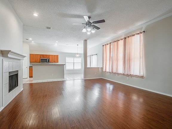 5th image of 3423 Jasper Dr