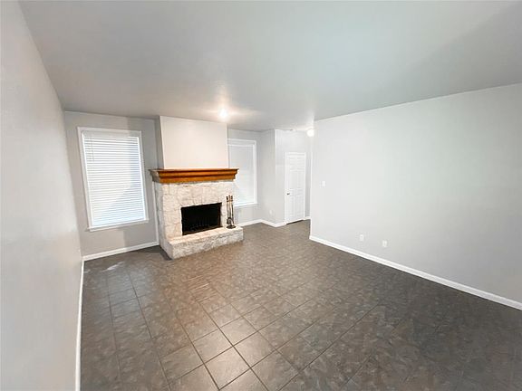 2nd image of 2529 Rio Grande St APT 34