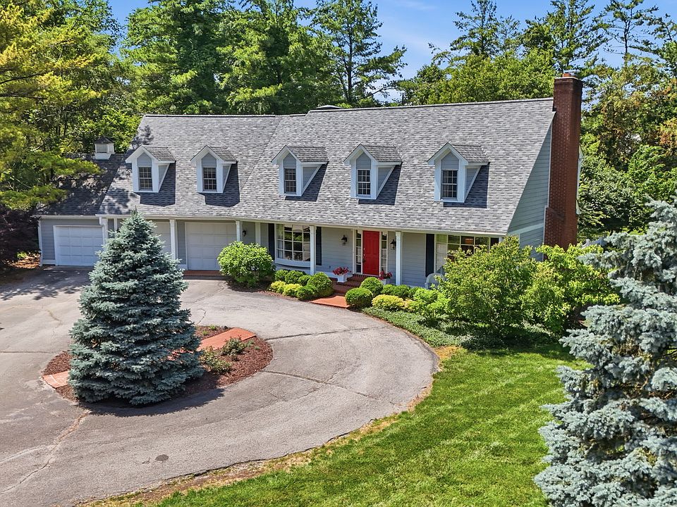 1st image of 10904 Spring Mill Ln