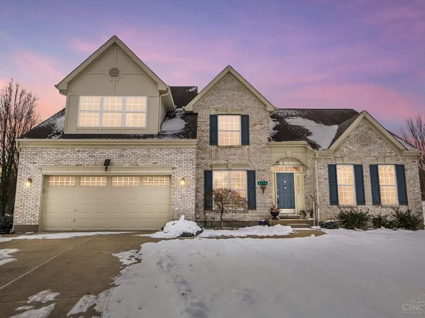 8316 Birchstone Ct, West Chester, OH 45069