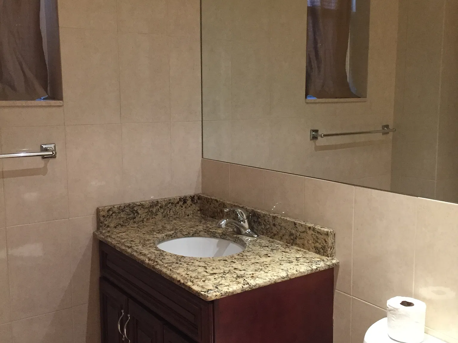 2 bed, $2,400 — Photo 2
