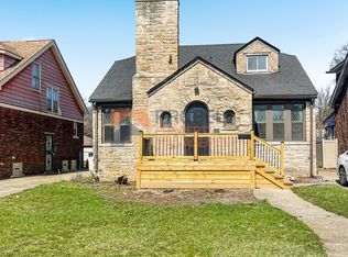 9142 Yorkshire Rd, Detroit, MI 48224