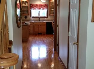 53 Bellview Rd, Troy, NY 12180