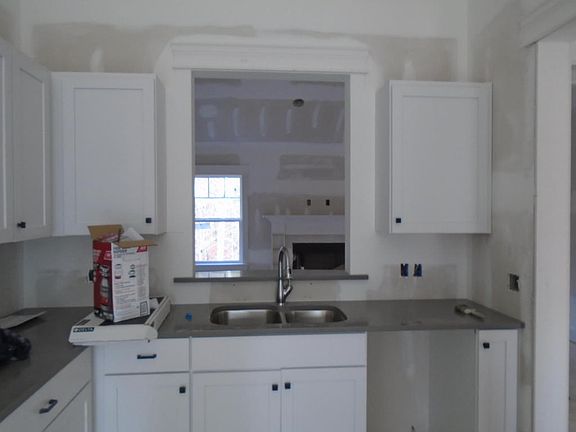 5th image of 6735 White Tail Dr #237