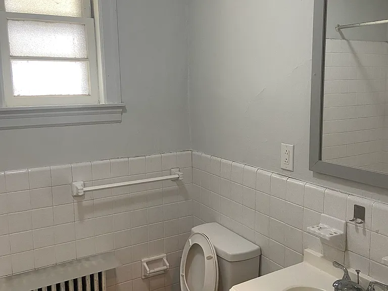 1422 W Porter St — Photo 10