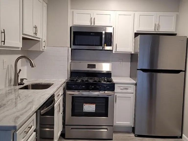 1822 Metzerott Rd #305 — Photo 43