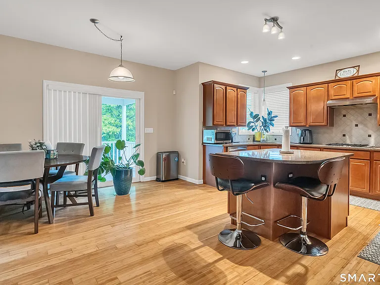 21 Beaudry Ln — Photo 7