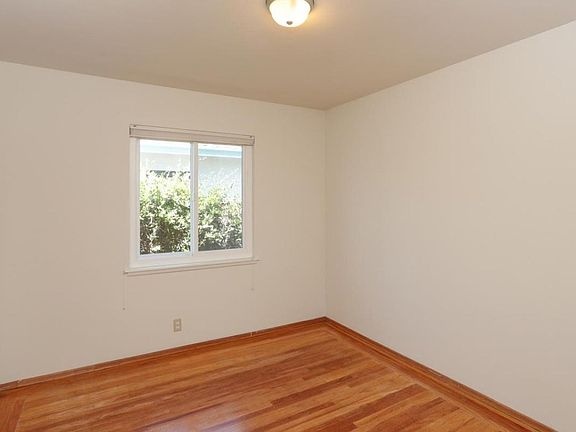 4th image of 1740 Jones Ave