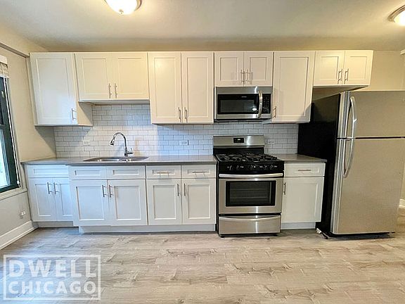 2nd image of 2545 W Fitch Ave #108