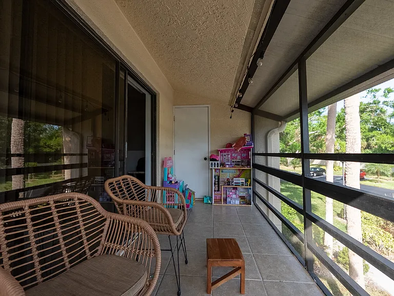 5671 Gardens Dr #202 — Photo 15